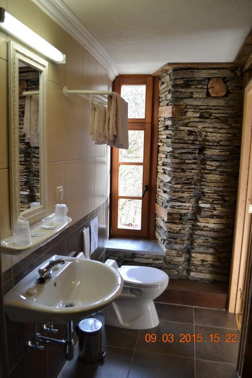 Auberge Au Naturel Des Ardennes Rochehaut Quarto foto