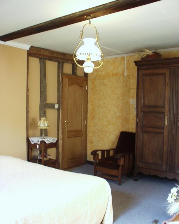 Auberge Au Naturel Des Ardennes Rochehaut Quarto foto